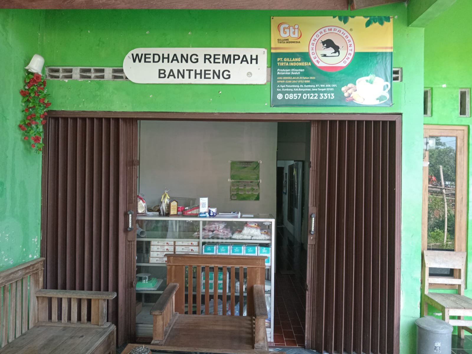 Dari Banyumas Menembus Nusantara, Bu Dasilah Kembangkan Wedhang Rempah Banteng dengan Semangat UMKM Lokal