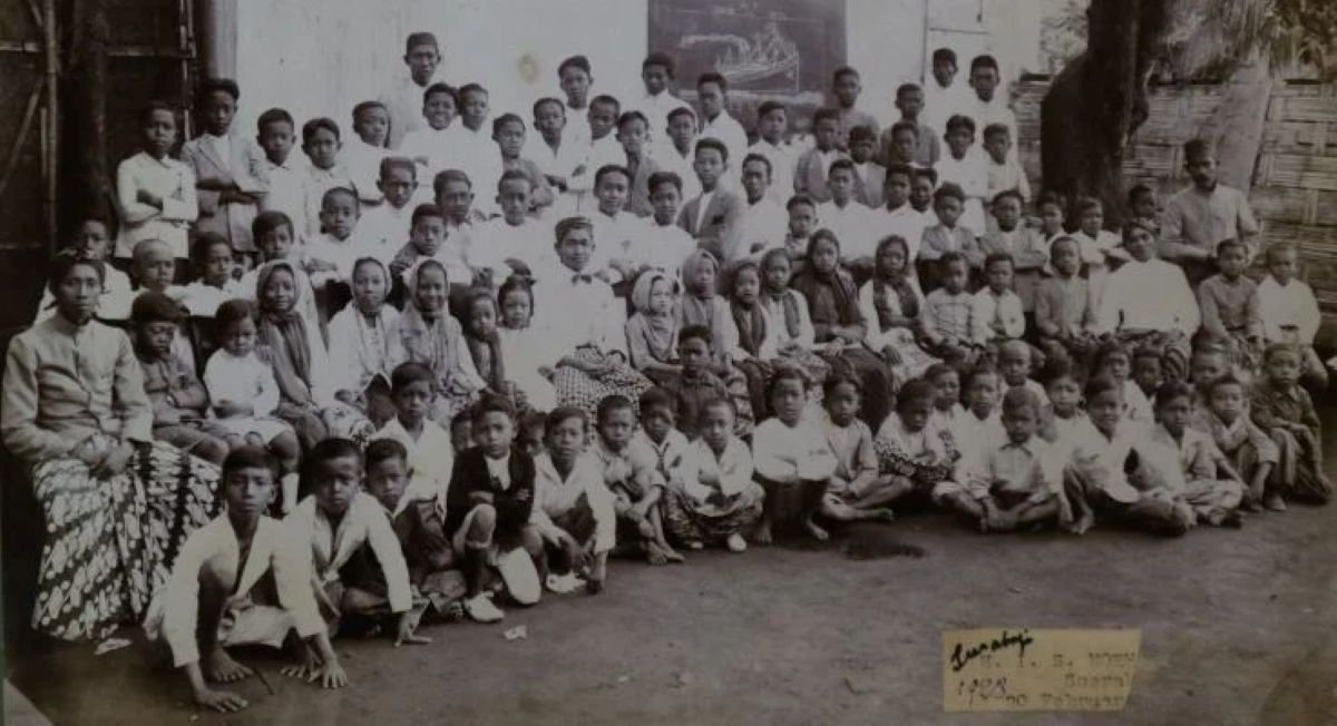 Kamar Bung Karno Menjadi Ruang Kelas, Dua Kali Dirikan Sekolah Tertua