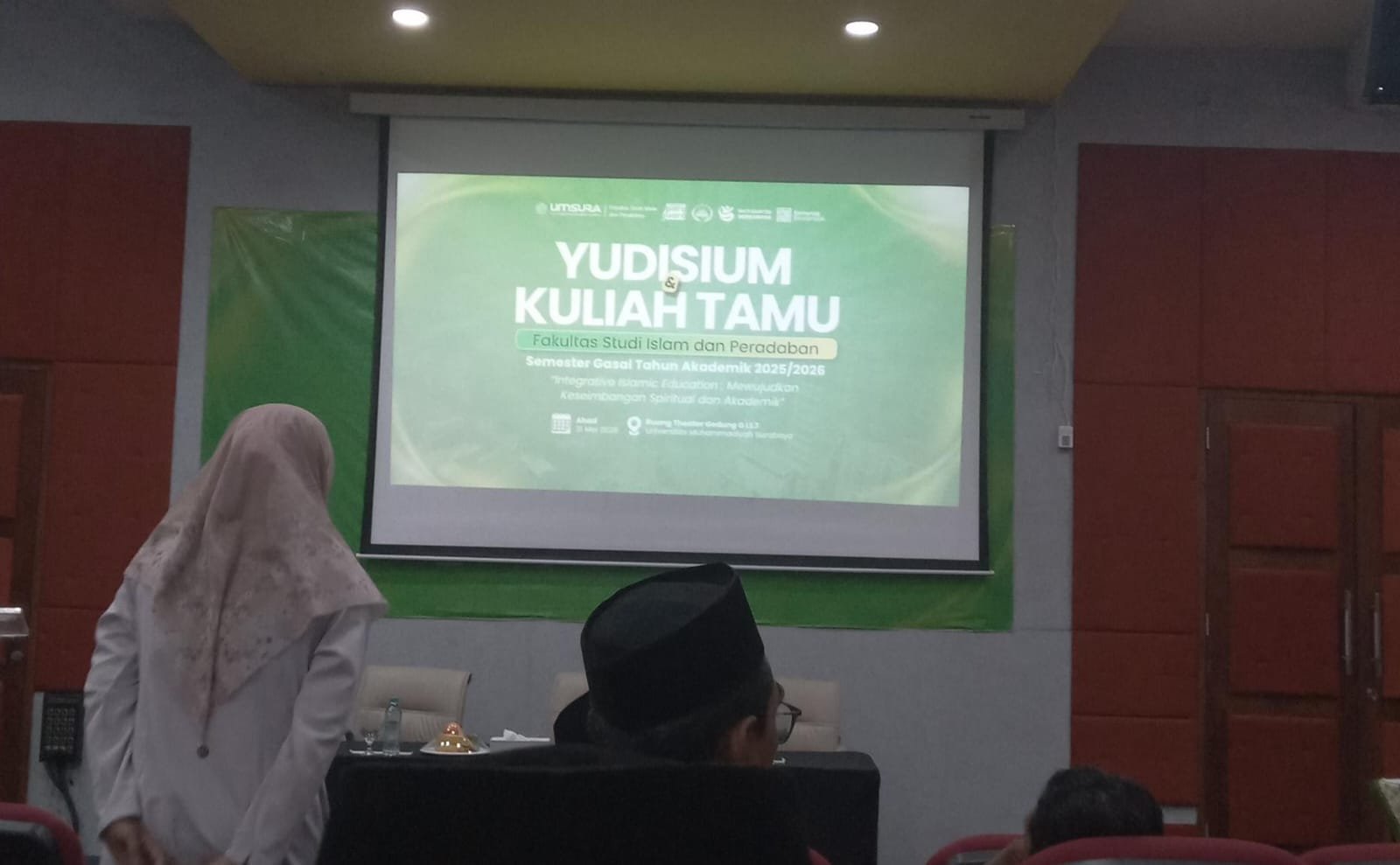 Rekonsiliasi Nalar Teologis dan Historis dalam Integrative Islamic Education