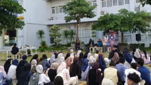 PSPB Umsida dan Teater Gedhek Bedah Buku Puisi Golek Karya F Aziz Manna
