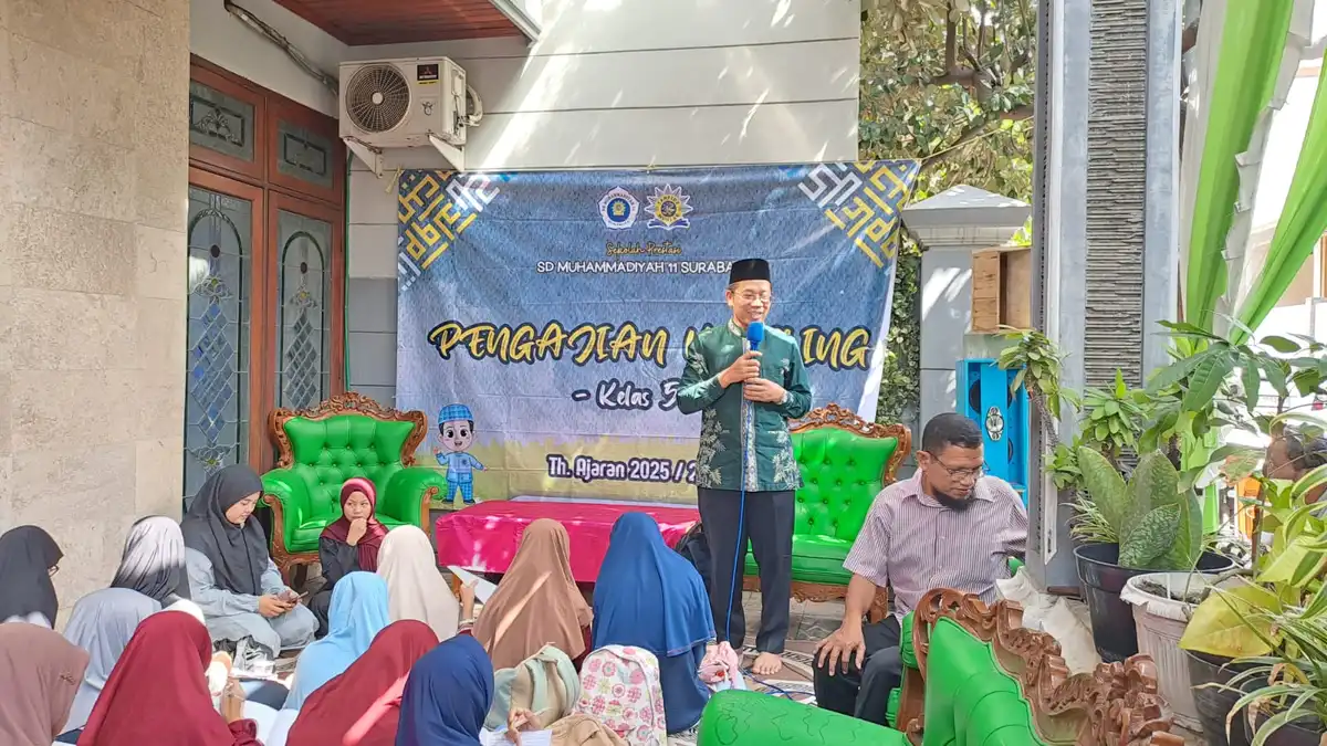 Pengeling SD Muhlas Ingatkan Pentingnya Bakti kepada Orang Tua