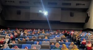 Perkuat Karakter Siswa, SD Muhammadiyah 24 Surabaya Gelar Nobar Children of Heaven