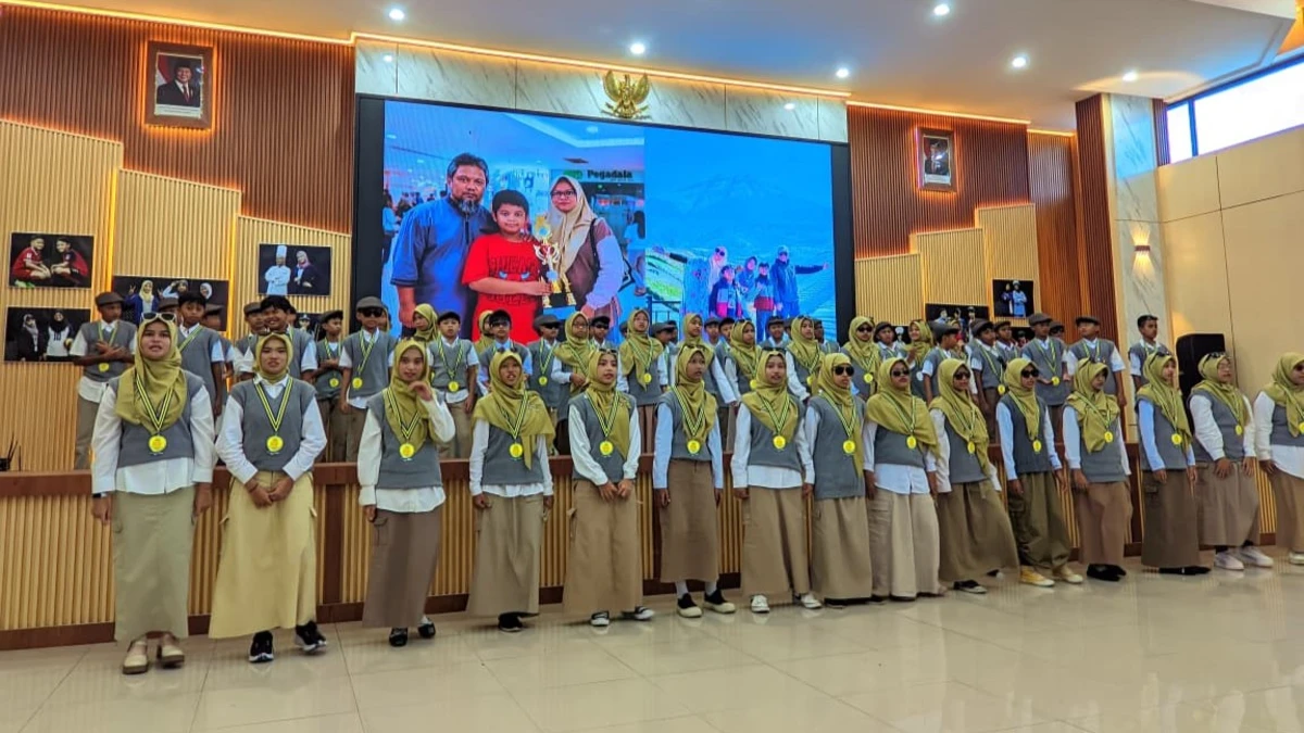 Purnasiswa SD Muhammadiyah 20 Surabaya Usung Konsep Out of The Box