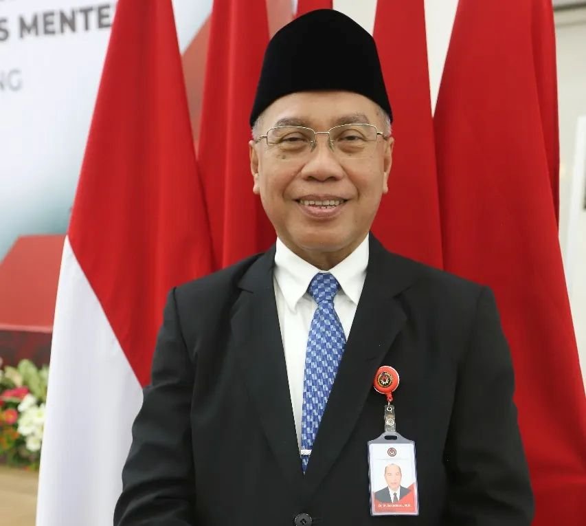 Menjelaskan Muhammadiyah pada Orang Luar: Aset Triliunan, Pimpinan Tidak Digaji