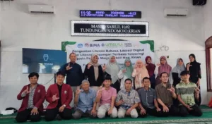Umsura Bekali Remaja Masjid Sabilil Haq Krian dengan Literasi Bahasa, Digital, dan Keuangan