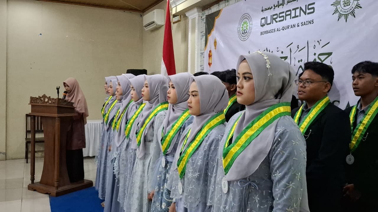 Cetak Lulusan Berdaya Saing, Ponpes Qursains SMA Muhammadiyah 1 Wonogiri Gelar Haflah Akhirussanah ke-4