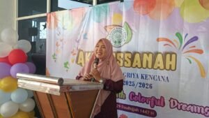 Kepala KB-TK Aisyiyah 49 Griya Kencana Driyorejo Sampaikan Pesan Penuh Makna Saat Akhirussanah Perdana