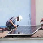 Panel Surya Masuk Sekolah: Lentera Hijau Indonesia dan 1000 Cahaya Muhammadiyah Dorong Generasi Hemat Energi