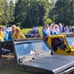 Basah Kuyup dan Penuh Tawa, Guru-Siswa Spemudas Paciran Serbu Jeep Adventure Coban Talun