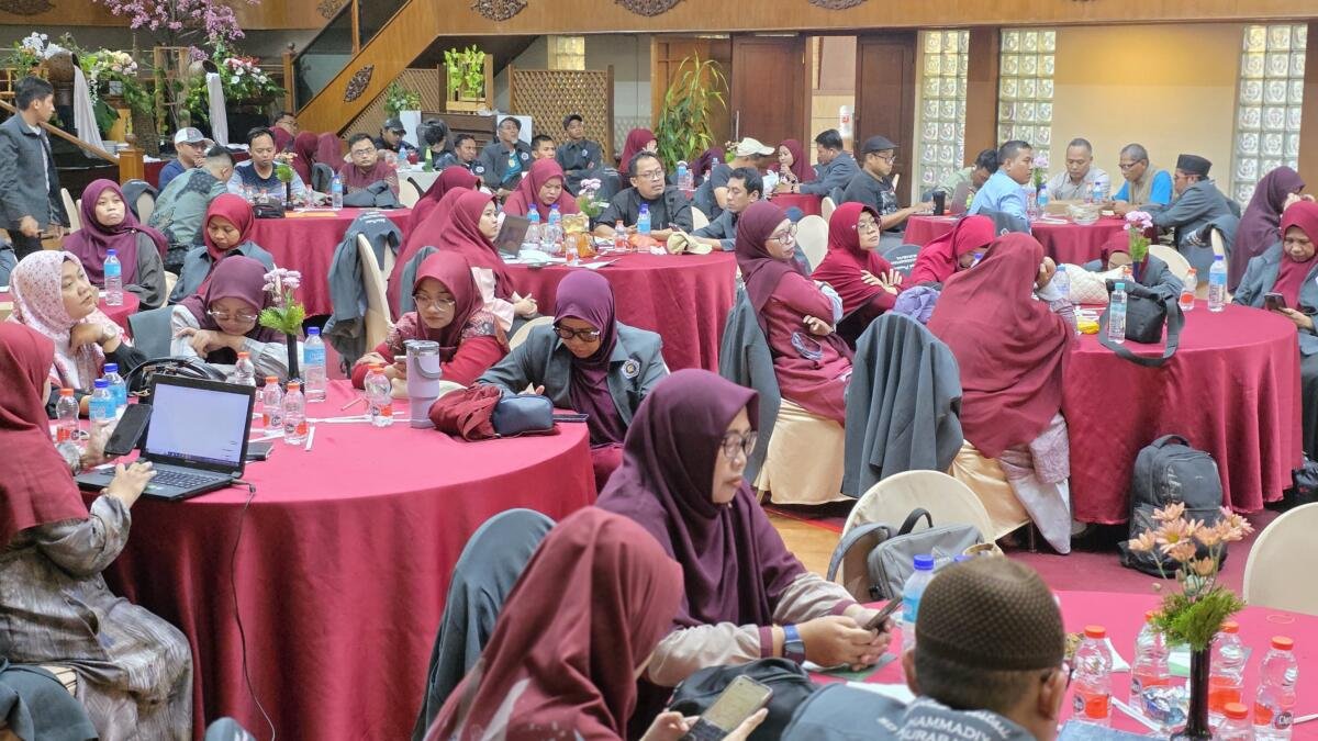 Buka Raker SD MuhlaS, Ir. Miftahul Ulum Kenalkan Budaya Kerja SMART-M