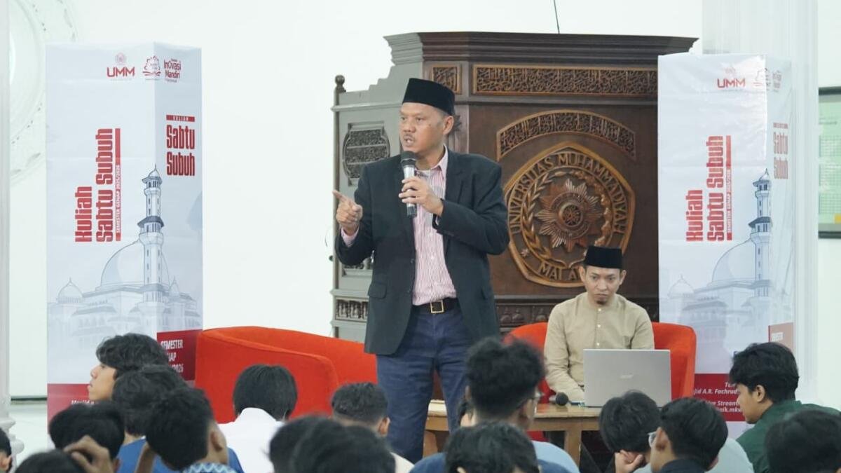 Cegah Burnout Mahasiswa, Kuliah Subuh UMM Jadi Sarana Recharge Energi Spiritual