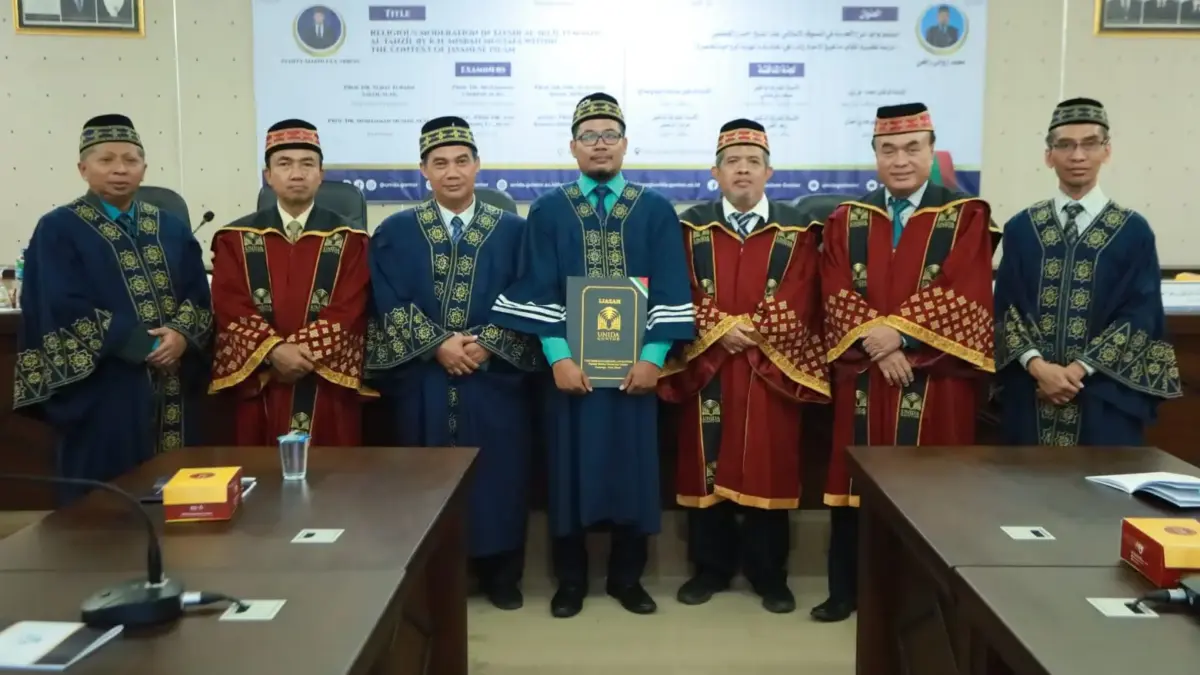 Dosen Al-Ishlah Lamongan Raih Gelar Doktor Cumlaude Tertinggi di UNIDA Gontor