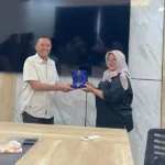 Mahasiswa KKN UMG Susun Profil Sosial Ekonomi Desa Manyar Rejo melalui Program Desa Cantik