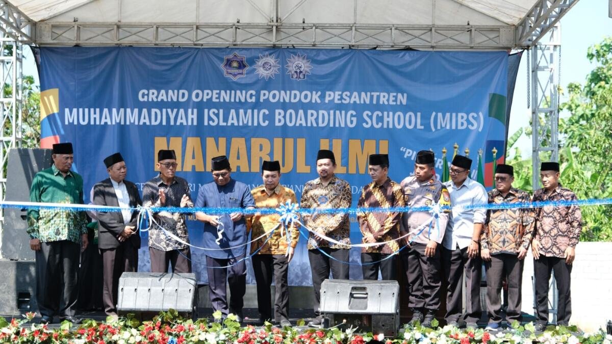 Grand Opening MIBS Manarul Ilmi Perkuat Pendidikan Muhammadiyah di Kepohbaru