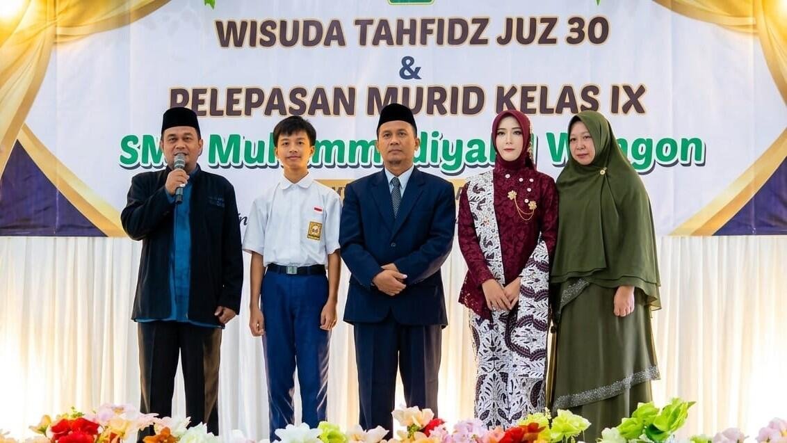 Haru dan Khidmat, Pelepasan Siswa SMP Muhammadiyah 1 Wangon Tegaskan Komitmen Cetak Kader Semesta