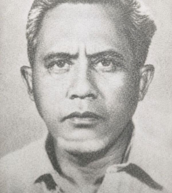 KH. Aunur Rofiq Mansur: Mengikuti Jejak Sang Ayah   