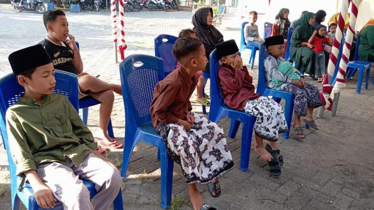 Khitan Massal Milad ke-40 Al-Ishlah Diikuti 24 Anak, Ezra dari Sedayulawas Jadi Peserta Susulan