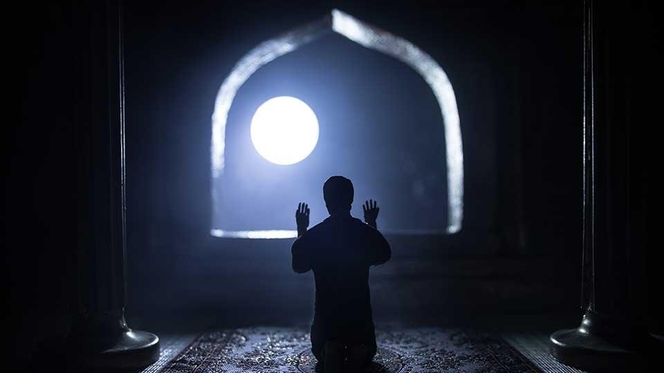 Rahasia Kenikmatan Salat Tahajud yang Membawa Ketenangan Hati