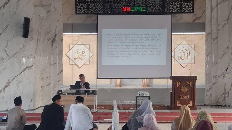 Mutiara Hati Smamio: Meneladani Hijrah Nabi, Membangun Budaya Kerja Amanah, Loyal, dan Berkemajuan