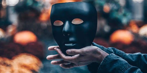 Karakter dan Sifat Orang Munafik Menurut Islam, Lengkap dengan Ciri-cirinya