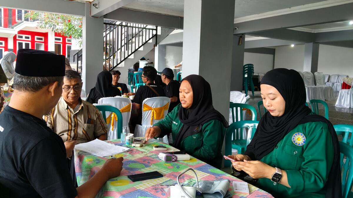 Medical Check Up Klinik Muhammadiyah Plaosan Ramaikan Family Gathering Kader Sang Surya