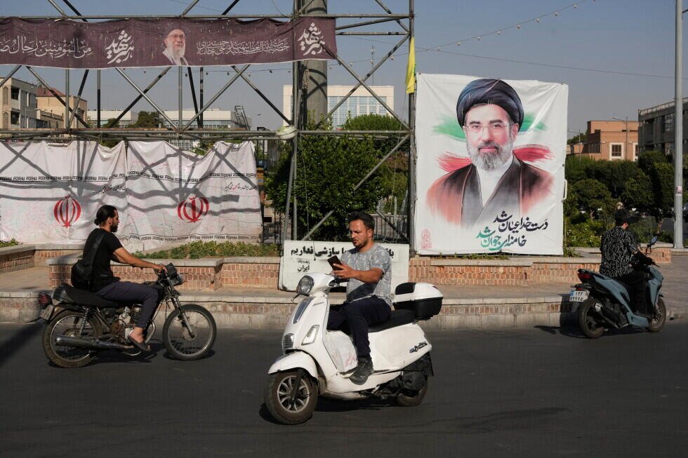 Iran Ancam Hentikan Negosiasi Jika Serangan AS Berlanjut