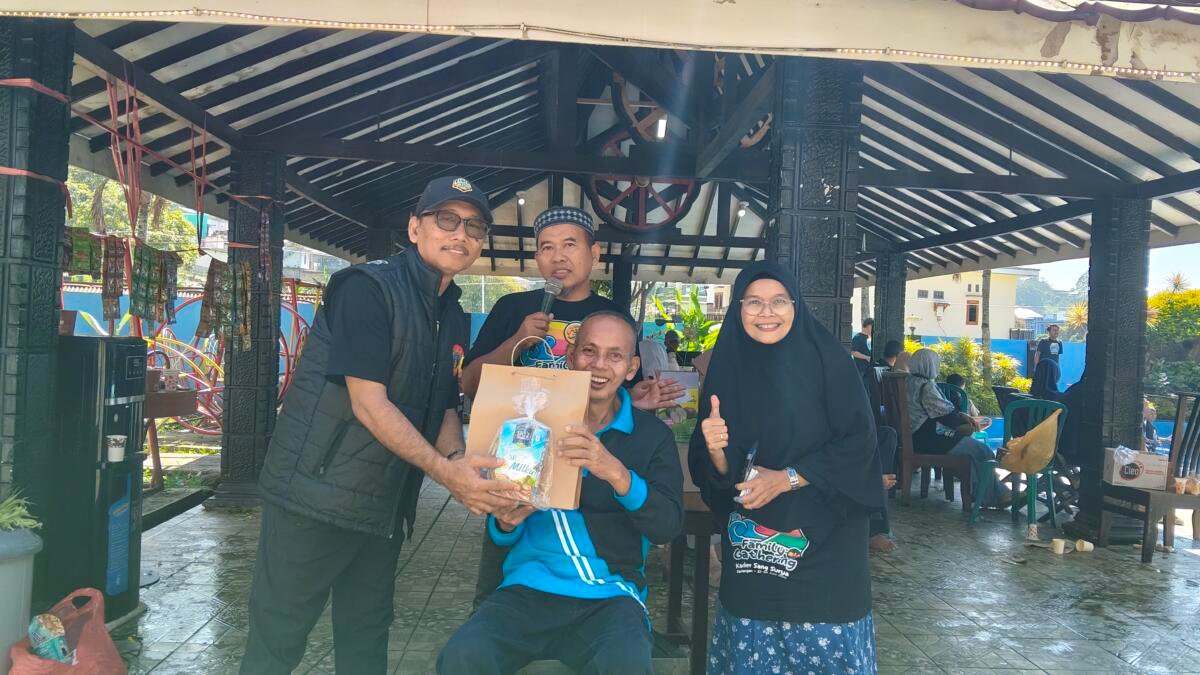 Penyakit Jamur Otak Tak Halangi Ikuti Family Gathering