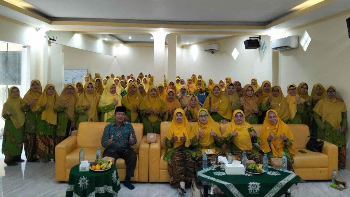 Perempuan Berkemajuan Tergerak dan Terus Bergerak: Berdakwah melalui Aksi Nyata