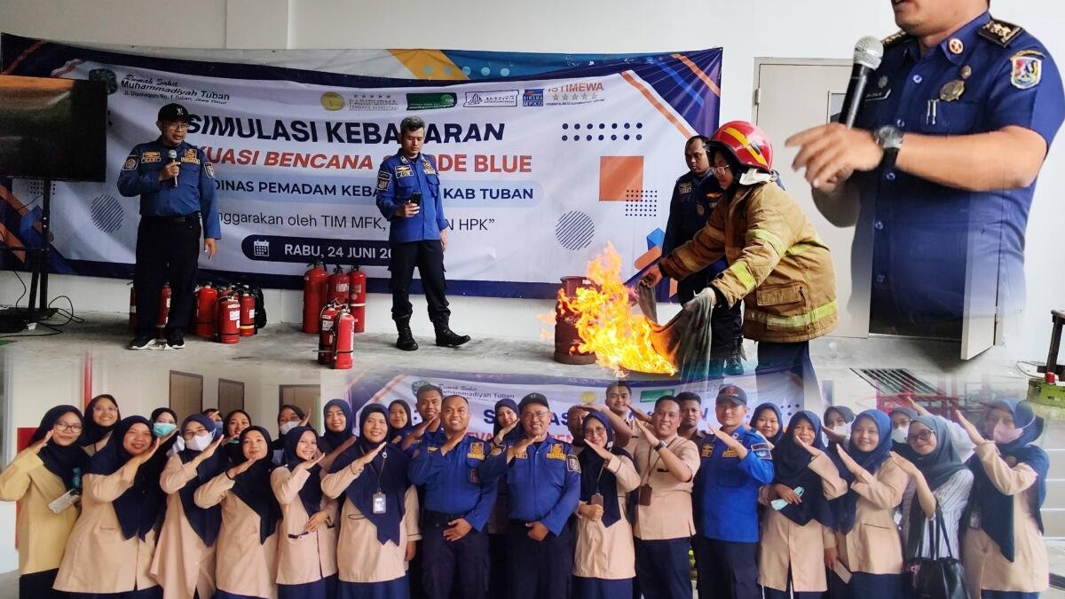 RS Muhammadiyah Tuban Gelar Simulasi Kebakaran Bersama Damkar