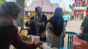 Rujak Hingga Tahu Petis Sambut Peserta Family Gathering Kader Sang Surya