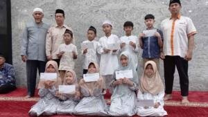 Sambut Muharram, Masjid An Nur Sidoarjo Santuni 50 Anak Yatim