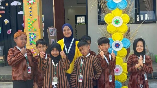SD Unggulan Permata Mulia Gelar ABHITA, Panggung Apresiasi Karya dan Karakter Siswa