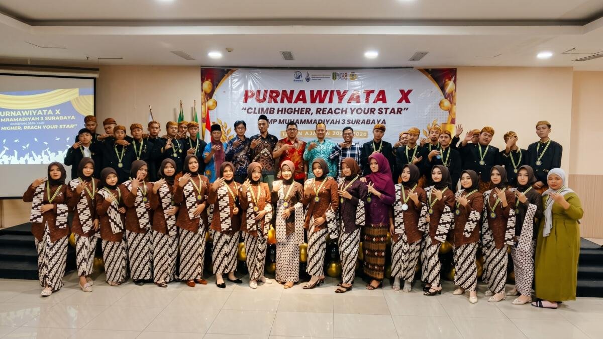 Spemuga Lepas 41 Lulusan Angkatan X dalam Purnawiyata Bertema Climb Higher Reach Your Star
