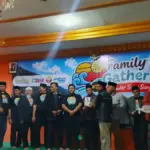 Suasana Haru Iringi Peluncuran Buku Muhammad Mirdasy di Family Gathering