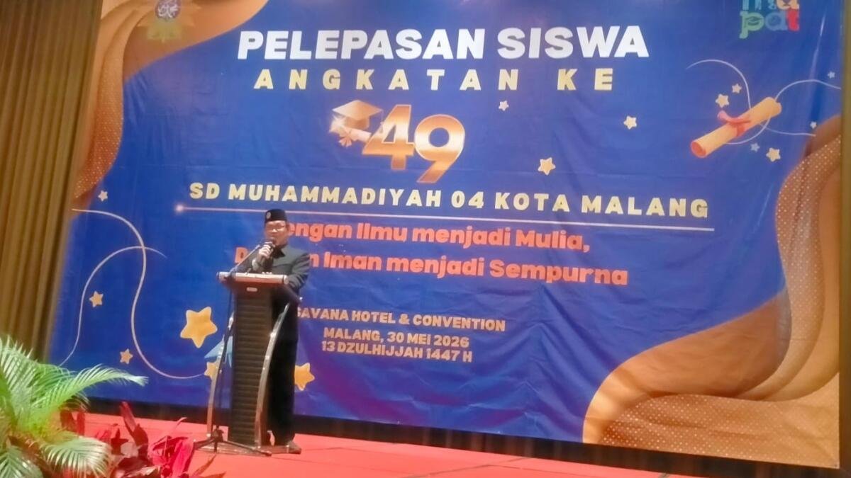 Wakil Rektor UIN Malang Tutup Pelepasan Siswa SD Mupat dengan Doa dan Harapan