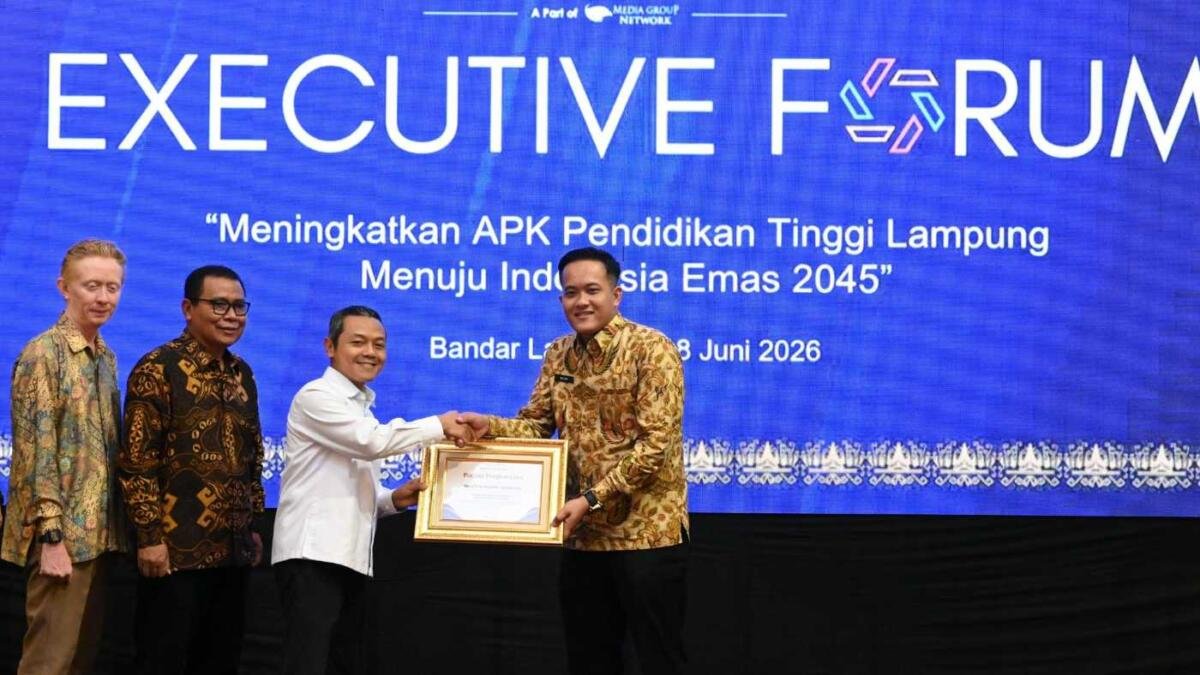 Wamendikdasmen Beri Apresiasi, 284 Siswa SMAN 14 Bandar Lampung Lolos PTN