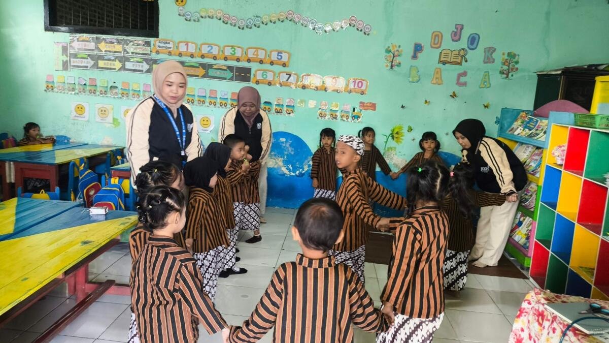 2 Kelompok KKN T Umsida Hidupkan Budaya Literasi Anak melalui Revitalisasi Pojok Baca dan Kelas Literasi