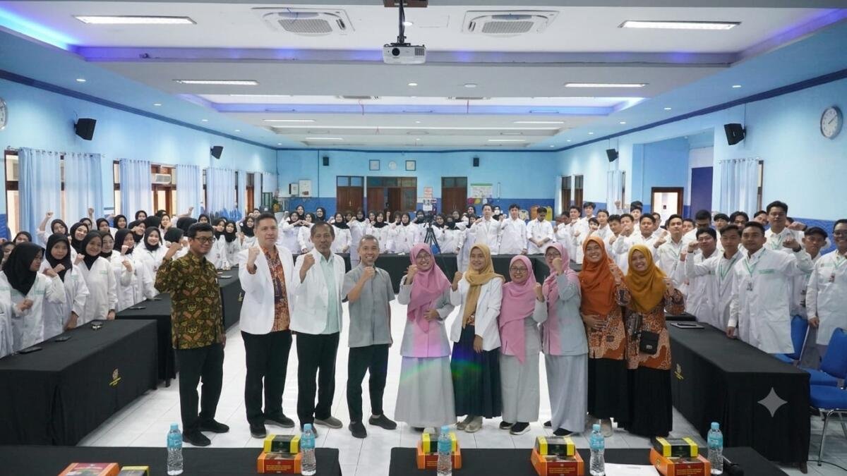 84 Dokter Muda FK Umsura Resmi Jalani Kepaniteraan Klinik di RS Muhammadiyah Lamongan