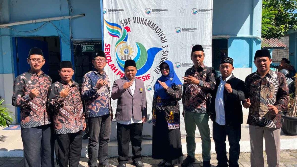 Arief Himawan Resmi Dikukuhkan sebagai Kepala SMP Muhammadiyah 3 Surabaya