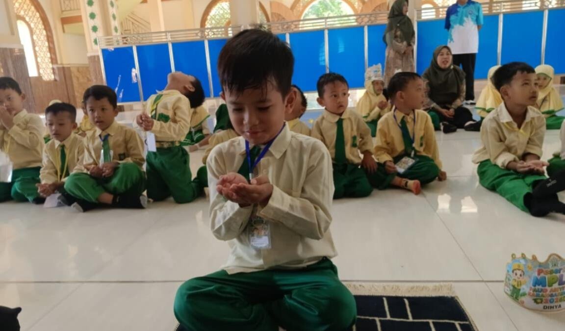 Biasakan Salat Dhuha Sejak Dini, PAUD Karangasem 03 Jetak Tanamkan Karakter Religius