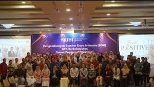 Build Positive Service Perkuat Sinergi Guru dan Tenaga Kependidikan SMA Muhi Yogyakarta