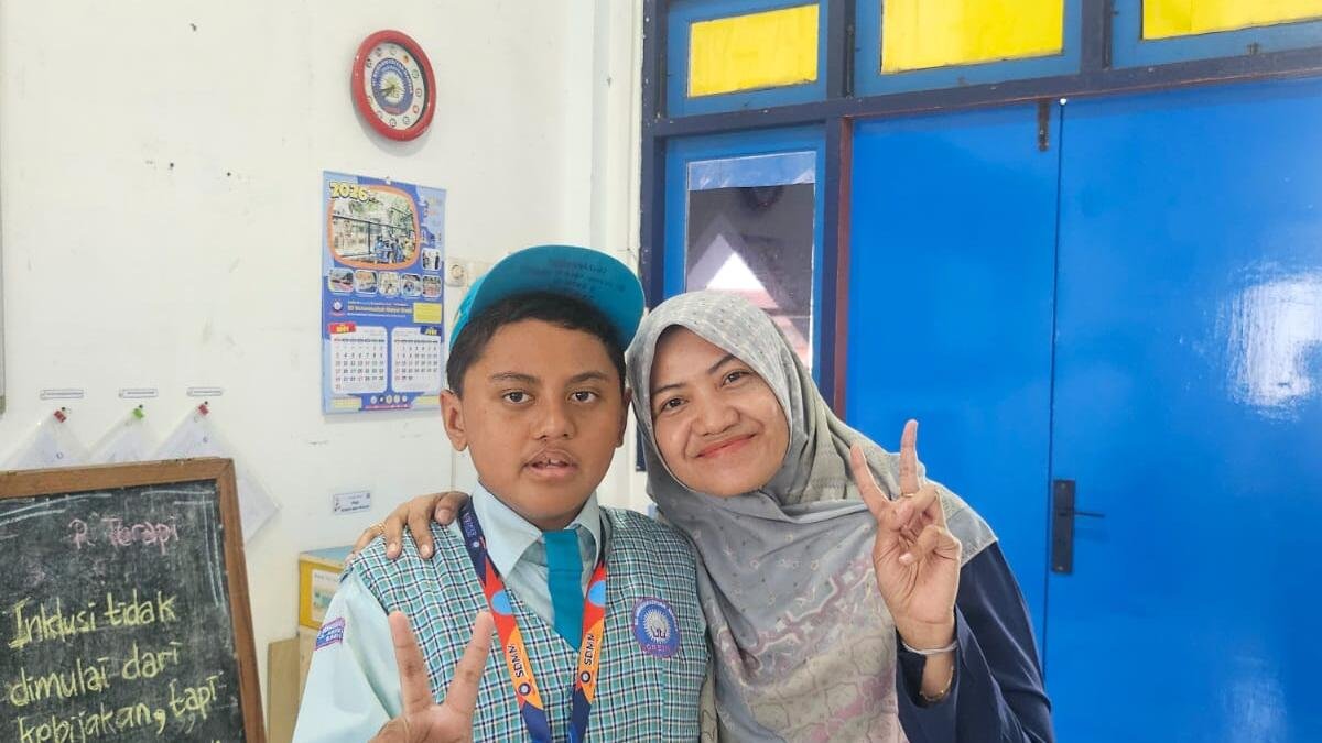 Air Mata untuk Zayyan, Catatan Haru Seorang Guru atas Peluncuran Buku “Dunia Di Atas Roda”