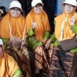 Doa Pendek Penuh Makna Jadi Penyemangat Emak-Emak Drumband Aisyiyah Jelang Milad dan HUT RI
