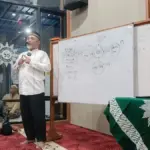 Dosen FK Umsura Ajak Jamaah Cegah Penyebaran LGBT