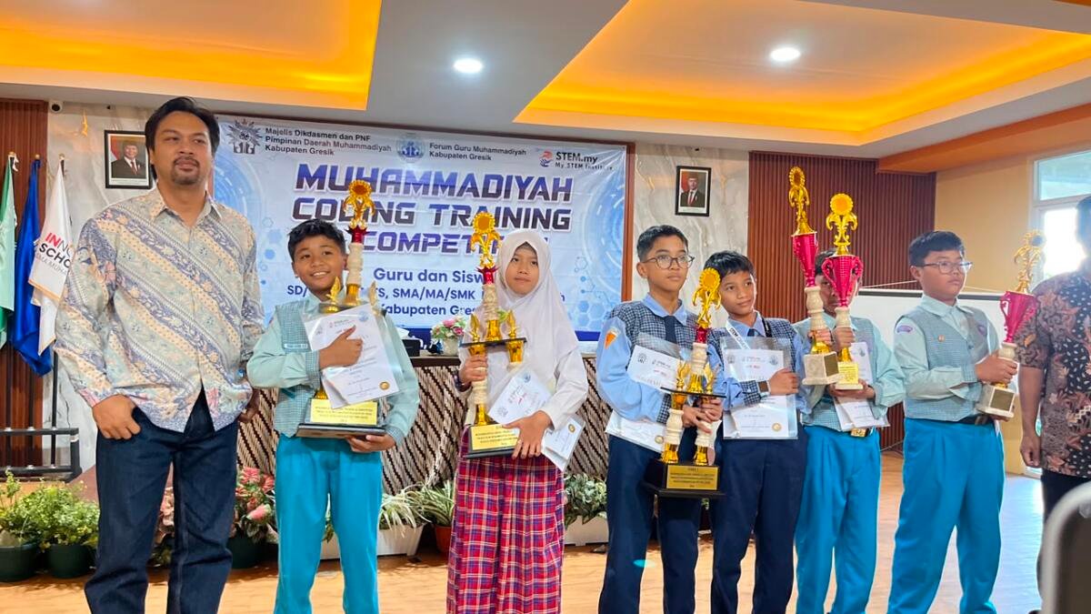 Dukungan Keluarga Antar Shofia Az Zahra Raih Juara II MCTC 2026
