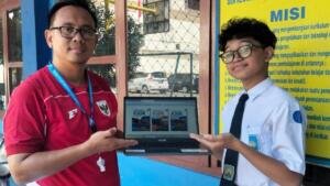 Guru PJOK Spemutu Gresik Sukses Terbitkan Buku Pelajaran PJOK