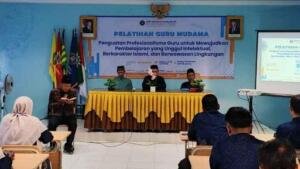 Guru SMPM 25 Pondok Modern Belajar Gunakan AI dalam Pelatihan Guru