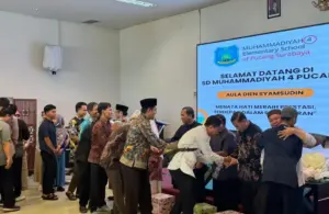 Haru Warnai Pelepasan Lima Guru dan Karyawan Purnatugas SD Mudipat