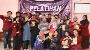 IMM Ahmad Dahlan Unimus Dorong Inovasi Produk Lokal melalui Program INOTARUM di Desa Taruman