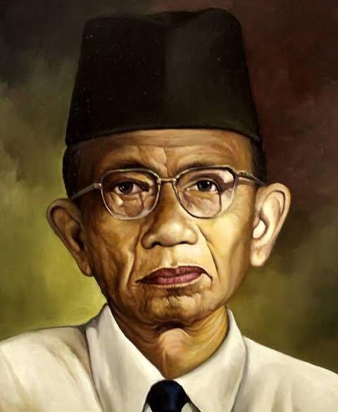 KH Ahmad Dahlan di Mata Tokoh PKI Alimin